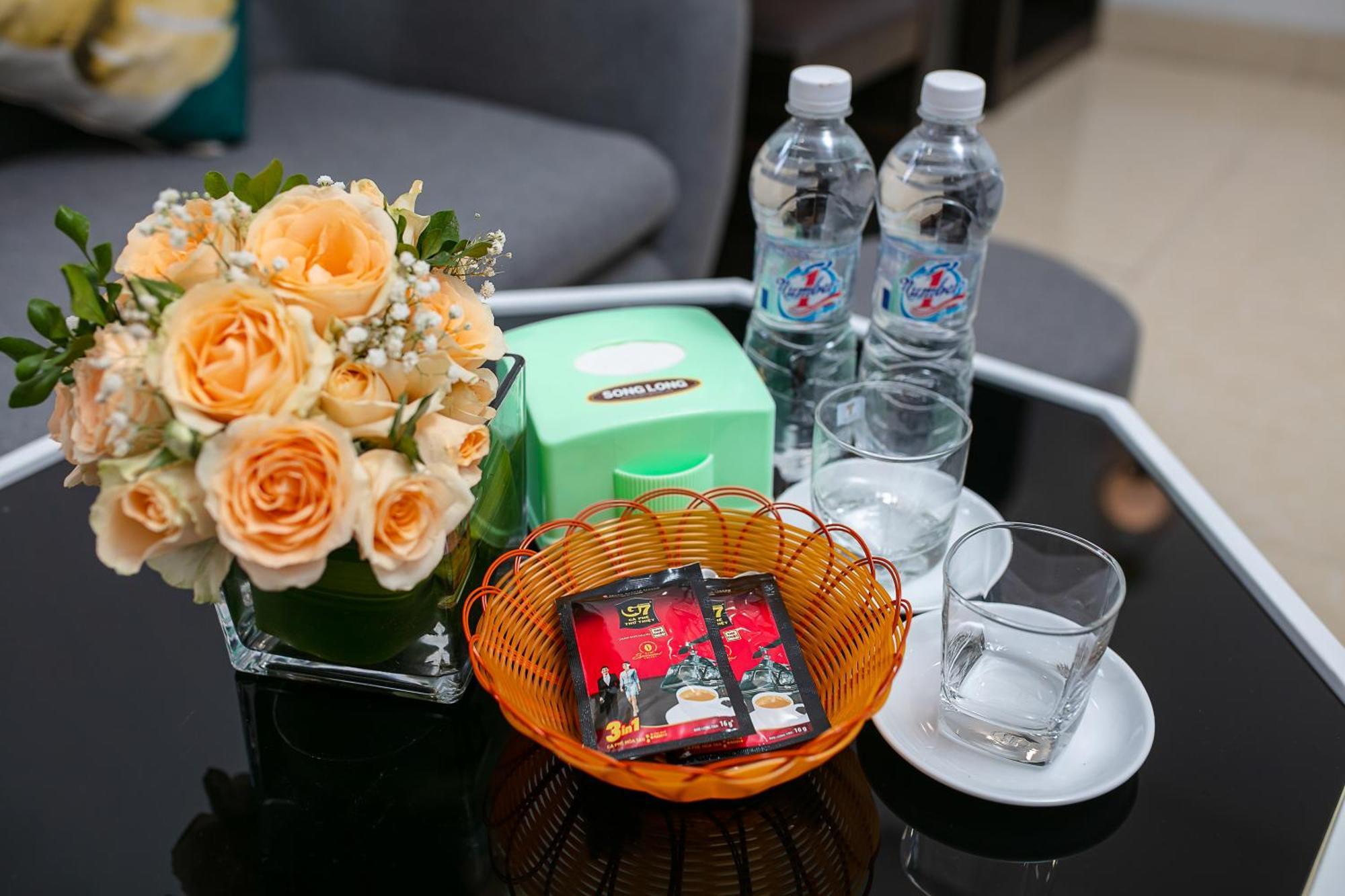 Hanoi Airport Inn & Suites ภายนอก รูปภาพ