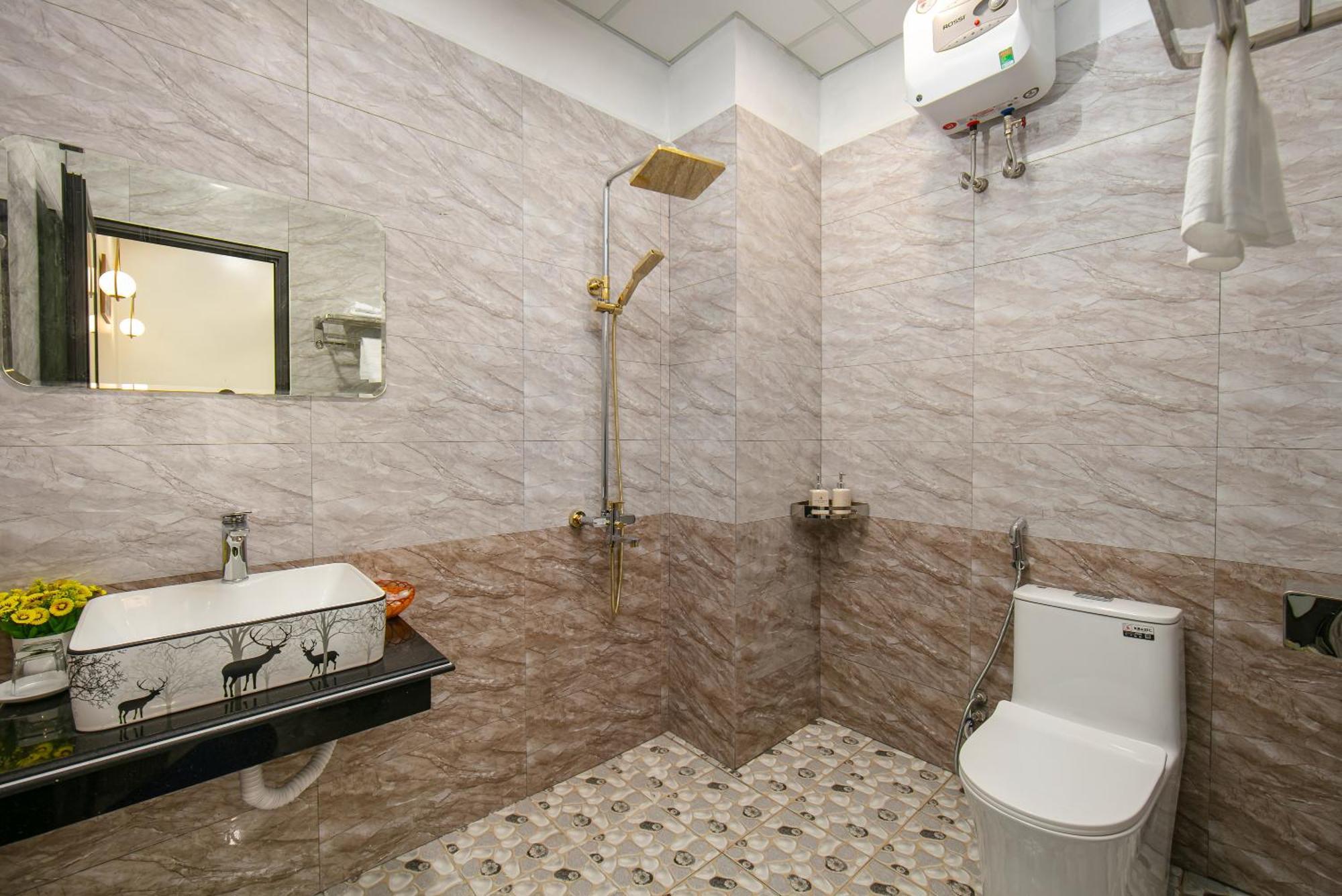 Hanoi Airport Inn & Suites ภายนอก รูปภาพ